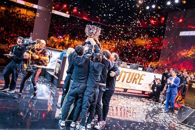 坦克世界2.0版本上线：全新物理引擎与动态天气系统重塑战场，扩展坦克科技树引领装甲连队征战-电竞比分网